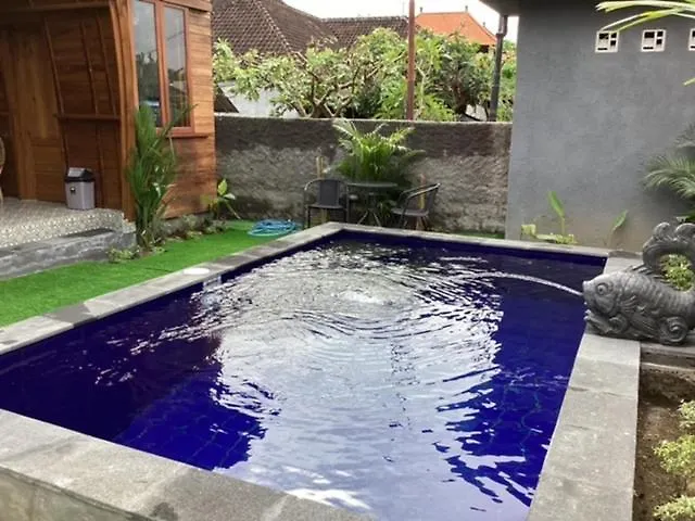The Jineng,s Pensión